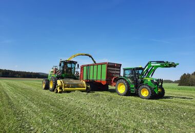 Strautmann Mega Trailer II