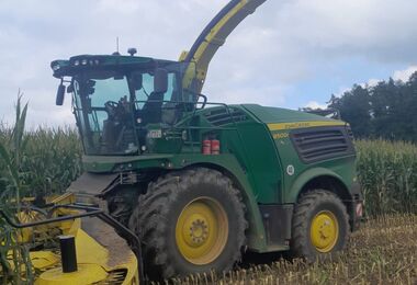 John Deere 8500 i