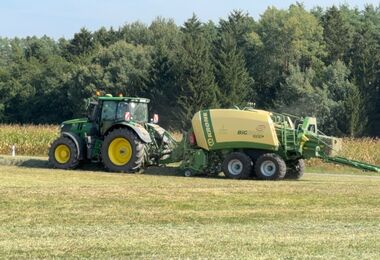 Krone Big Pack 1270 VC